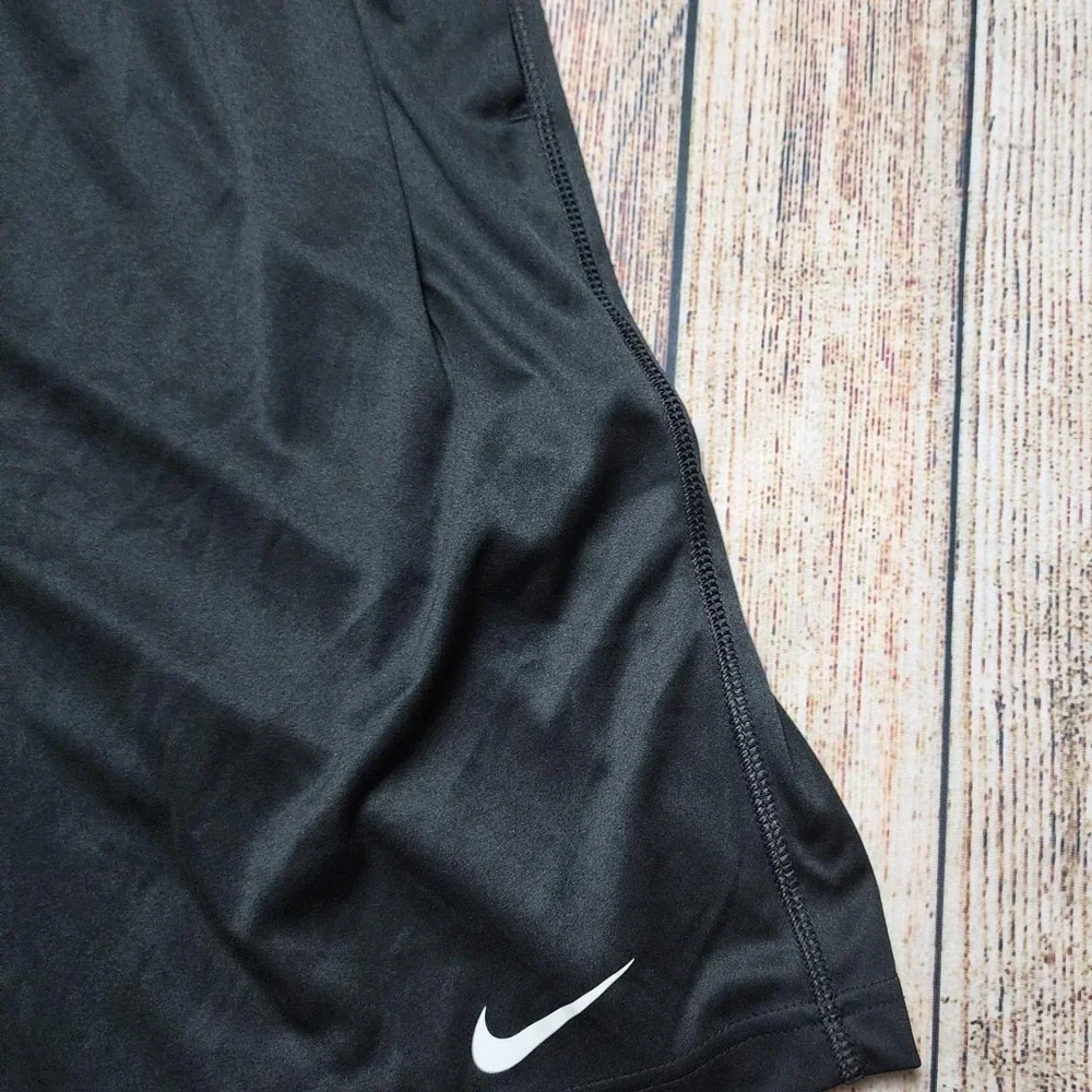 Nike Dri-FIT Mens Athletic Shorts Black Training Gym Running Pockets Size Small‎